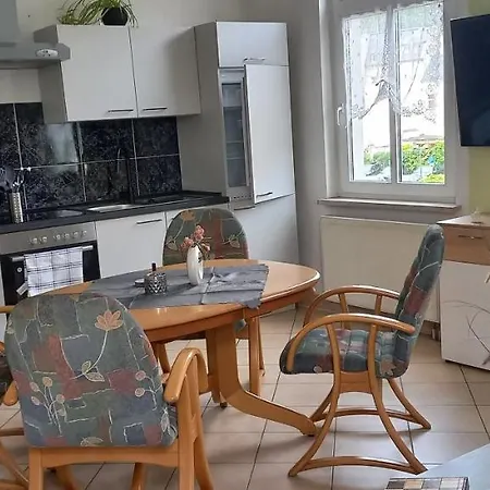 Ferienwohnung Perse Lengenfeld  Exterior foto